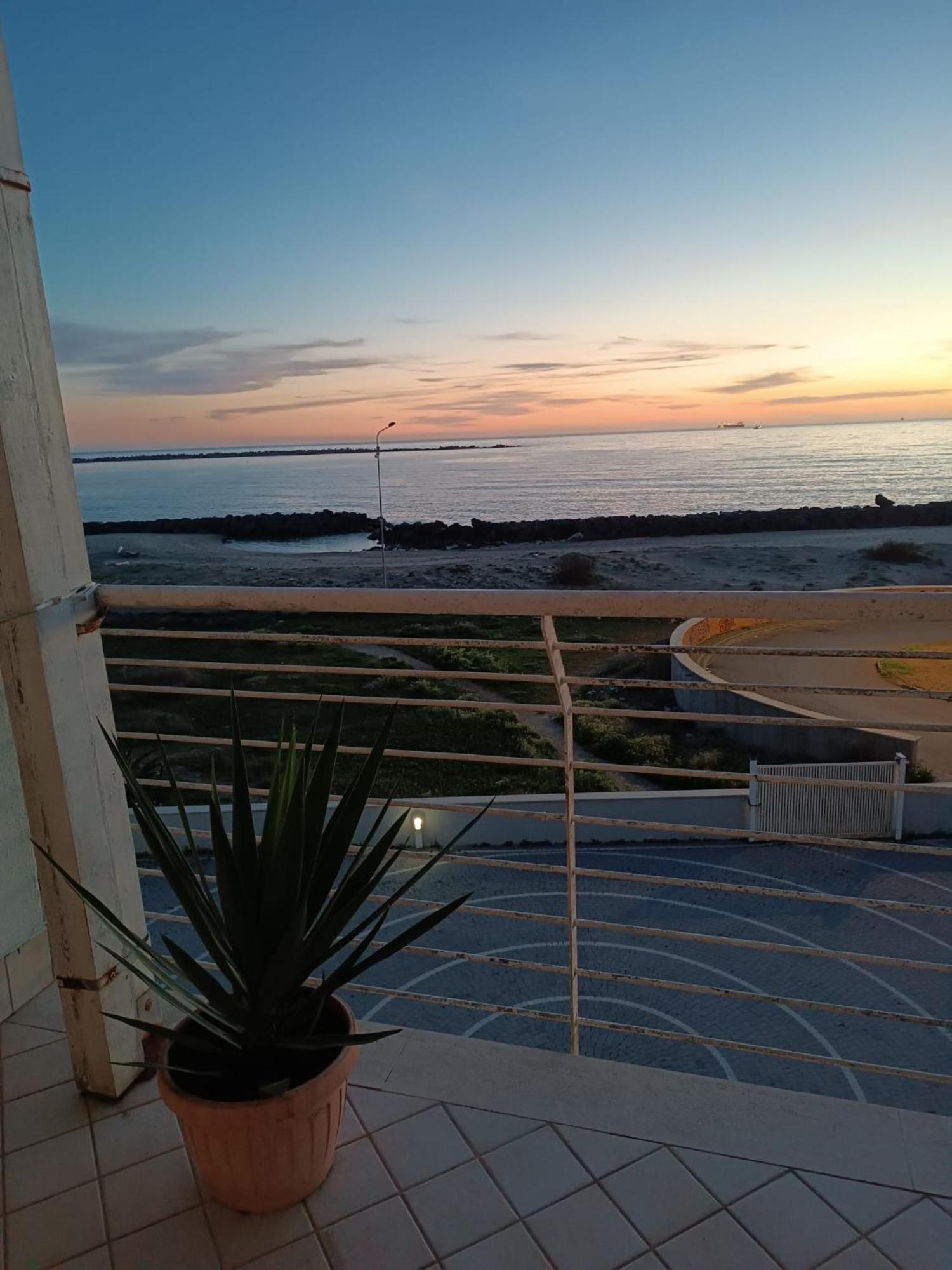 Armareaoverseassuites 1 Fiumicino Ngoại thất bức ảnh